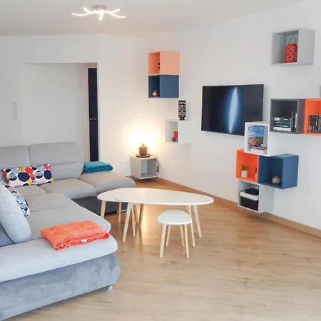 Pet Friendly In With Wifi Holiday home Ginestas